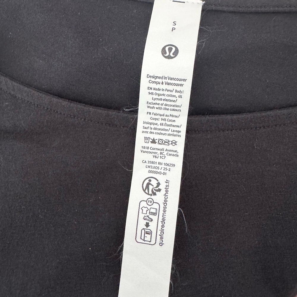 Lululemon Organic Cotton Ruched-Sides T-Shirt - Picture 7 of 8